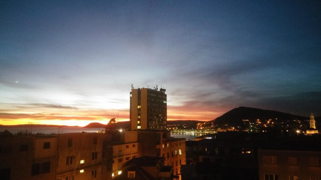 Apartments Antonio สปลิท ภายนอก รูปภาพ